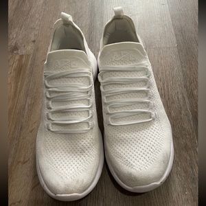 APL Techloom Breeze Sneakers